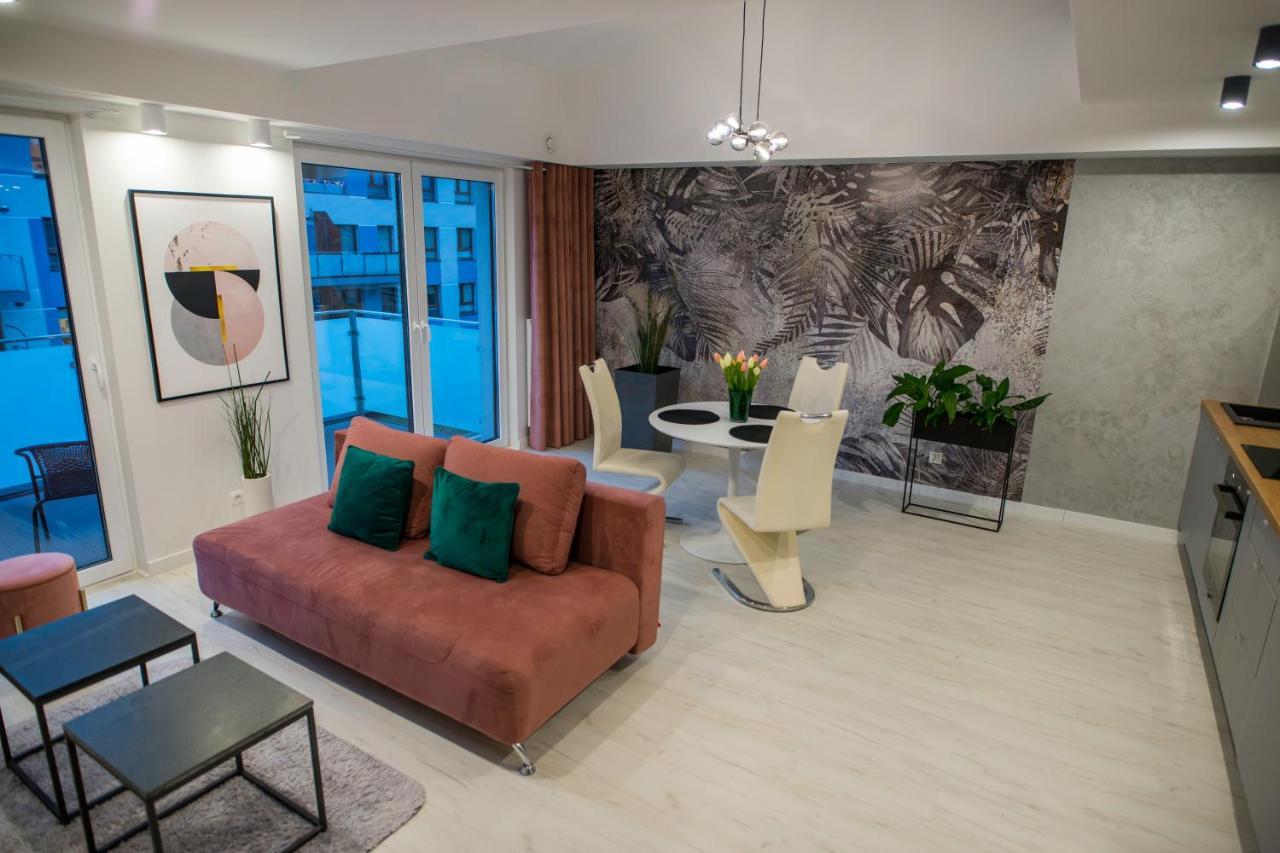 Nowoczesny Apartament Na Warmii I Mazurach Z Garazem Biskupiec  Exteriér fotografie