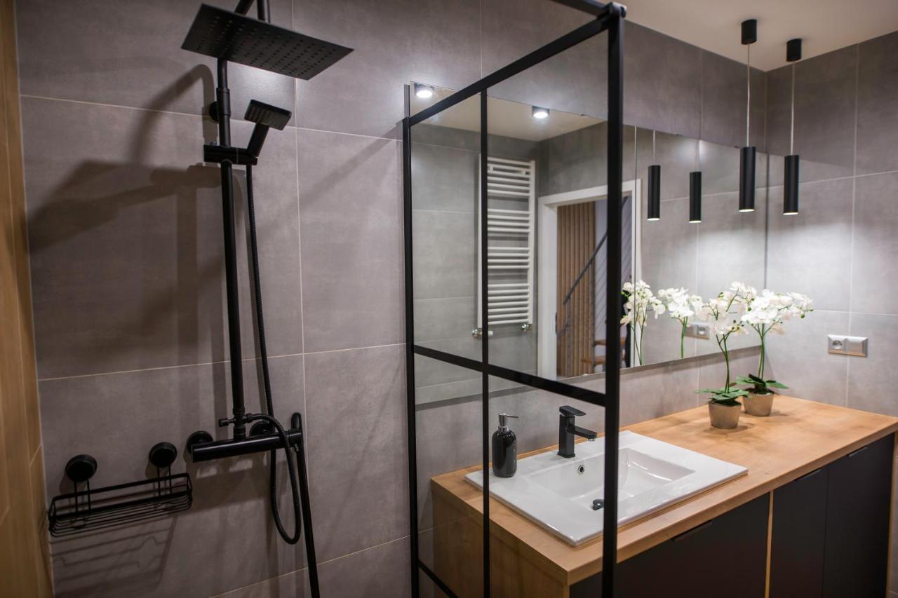Nowoczesny Apartament Na Warmii I Mazurach Z Garazem Biskupiec  Exteriér fotografie