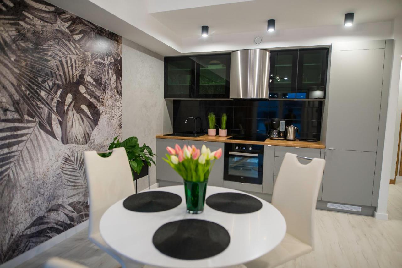 Nowoczesny Apartament Na Warmii I Mazurach Z Garazem Biskupiec  Exteriér fotografie